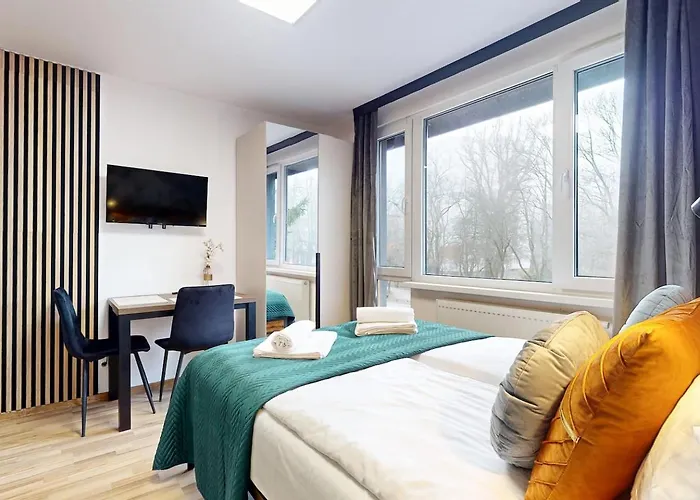 Apartment Wildflower Pole Mokotowskie Park&metro Warschau